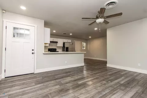 515 E St, Modesto, CA 95357 photo 7