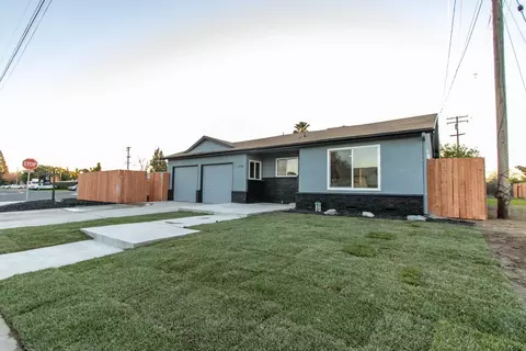 515 E St, Modesto, CA 95357 photo 2