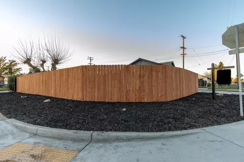 515 E St, Modesto, CA 95357 photo 3