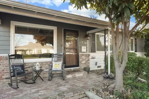 1718 Mariposa Way, Lodi, CA 95242 photo 2