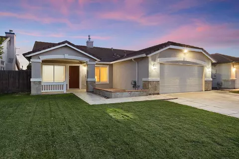 1056 Norman Dr, Manteca, CA 95336 photo 1