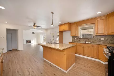 4140 Walnut Ave, Carmichael, CA 95608 photo 10