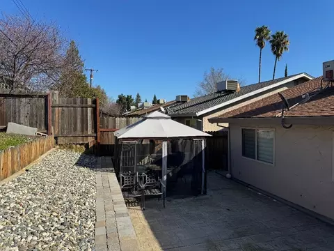6105 Madison Ave, Carmichael, CA 95608 photo 15