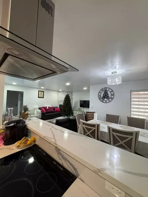 6105 Madison Ave, Carmichael, CA 95608 photo 5