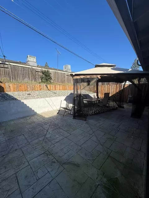 6105 Madison Ave, Carmichael, CA 95608 photo 17
