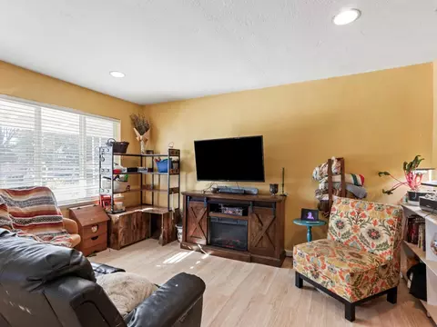 6125 Stanley Ave, Carmichael, CA 95608 photo 11
