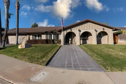 1351 Capistrano Way, Merced, CA 95340 photo 1