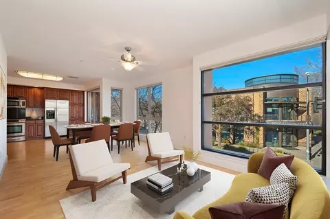 435 G St #201, Davis, CA 95616 photo 1