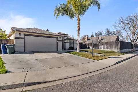 642 Waxwing Ln, Newman, CA 95360 photo 2