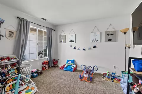 642 Waxwing Ln, Newman, CA 95360 photo 8
