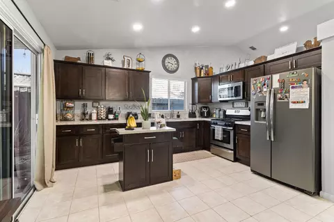 642 Waxwing Ln, Newman, CA 95360 photo 10
