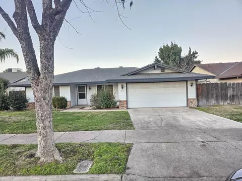 1731 Marie Ln, Merced, CA 95340 photo 2