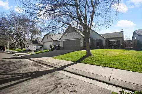 Exterior - 3408 Allan Adale Dr, Modesto, CA 95355 photo 2 of 14