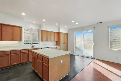 4391 Crowell Rd, Turlock, CA 95382 photo 12