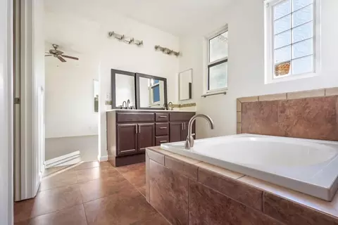 4391 Crowell Rd, Turlock, CA 95382 photo 27