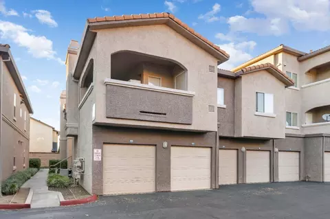 10001 Woodcreek Oaks Blvd #817, Roseville, CA 95747