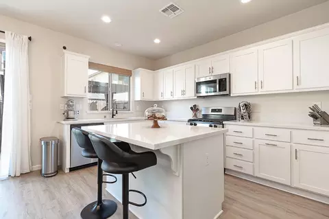 2412 Chandon Cir, Modesto, CA 95355 photo 10