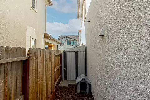 2412 Chandon Cir, Modesto, CA 95355 photo 32