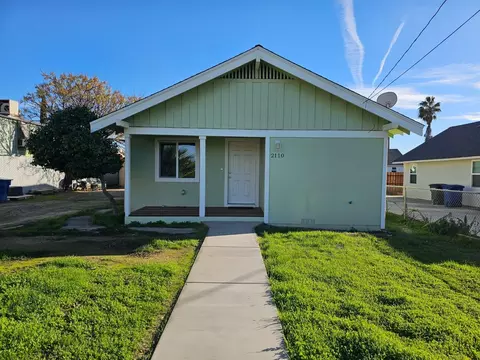 Exterior - 2110 Hackett Rd, Ceres, CA 95307 photo 2 of 3