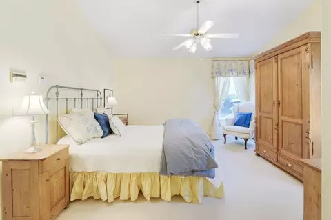 Bedroom - 4235 Frontera Dr, Davis, CA 95618 photo 1 of 5