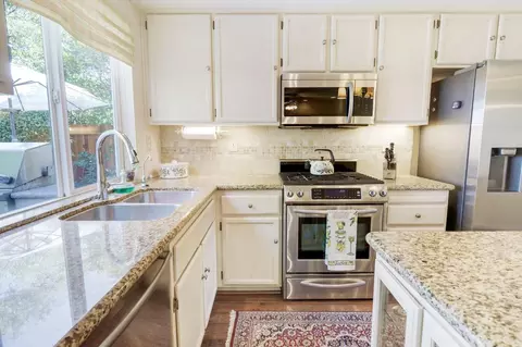 Kitchen - 4235 Frontera Dr, Davis, CA 95618 photo 2 of 3