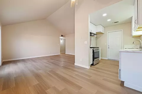 Living - 2037 Boulder Creek Dr, Modesto, CA 95351 photo 3 of 4