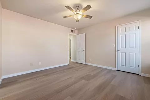 Bedroom - 2037 Boulder Creek Dr, Modesto, CA 95351 photo 3 of 3