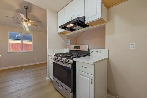 Kitchen - 2037 Boulder Creek Dr, Modesto, CA 95351 photo 4 of 4