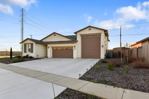 4012 Eugene Dr, Olivehurst, CA 95961 photo 3