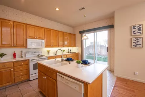 3501 Pinenut Ct, Modesto, CA 95355 photo 14