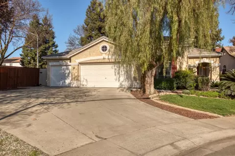 3501 Pinenut Ct, Modesto, CA 95355 photo 1