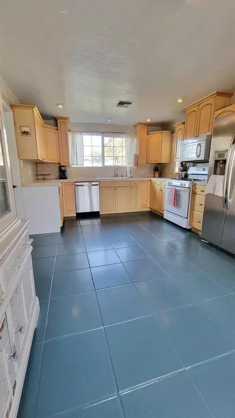 1116 Wellesley Ave, Modesto, CA 95350 photo 15