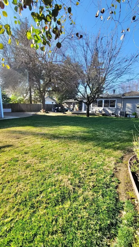 1116 Wellesley Ave, Modesto, CA 95350 photo 31