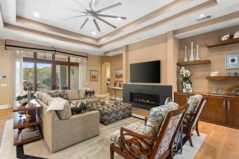 1394 Pars Oak Ln, Carmichael, CA 95608 photo 11