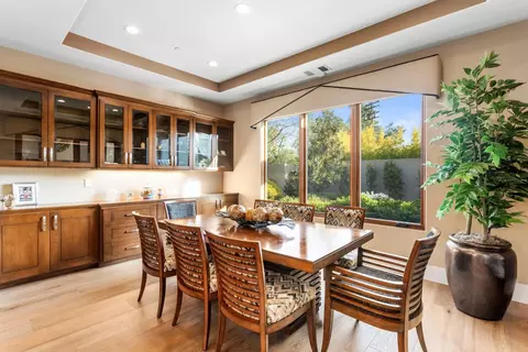 1394 Pars Oak Ln, Carmichael, CA 95608 photo 8