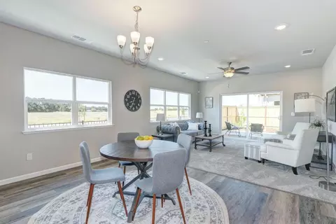 1055 Hogan Rd, Galt, CA 95632 photo 9