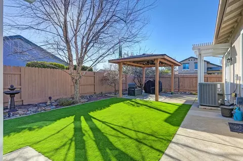2121 Mullen Ct, Folsom, CA 95630 photo 32