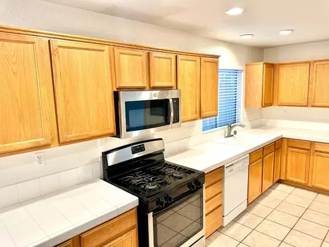 1953 Spring Ln, Modesto, CA 95356 photo 6