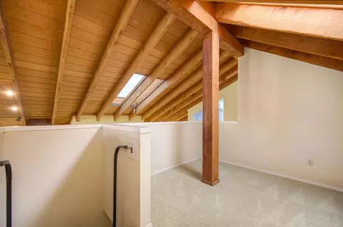 Entry Way - 5900 Oak Ave, Carmichael, CA 95608 photo 2 of 2