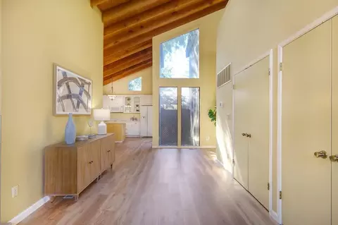 Entry Way - 5900 Oak Ave, Carmichael, CA 95608 photo 1 of 2