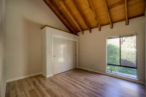 Bedroom - 5900 Oak Ave, Carmichael, CA 95608 photo 3 of 4