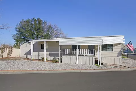 53 Calle Linda, Elk Grove, CA 95624