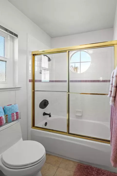 Bath - 8053 Stretto Ct, Antelope, CA 95843 photo 5 of 5