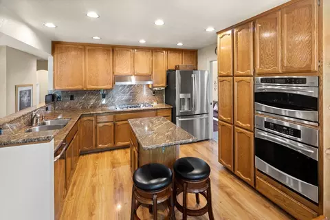 Kitchen - 8053 Stretto Ct, Antelope, CA 95843 photo 3 of 6