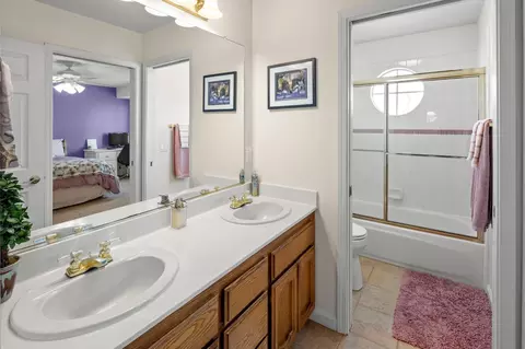Bath - 8053 Stretto Ct, Antelope, CA 95843 photo 4 of 5