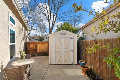 Exterior - 8053 Stretto Ct, Antelope, CA 95843 photo 16 of 31