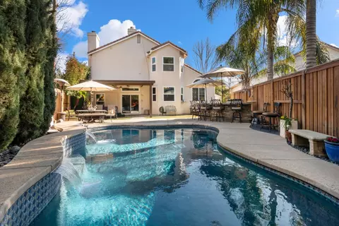 Exterior - 8053 Stretto Ct, Antelope, CA 95843 photo 4 of 31