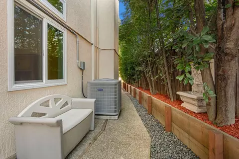 Exterior - 8053 Stretto Ct, Antelope, CA 95843 photo 21 of 31