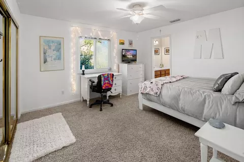 Bedroom - 8053 Stretto Ct, Antelope, CA 95843 photo 2 of 2