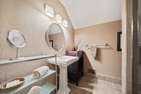 Bath - 12 Frontier Dr, Jackson, CA 95642 photo 5 of 5